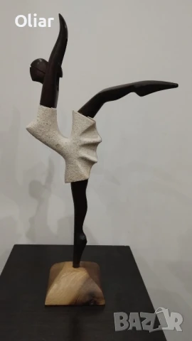 Прекрасна статуетка на балерина от дърво. , снимка 2 - Статуетки - 51291750