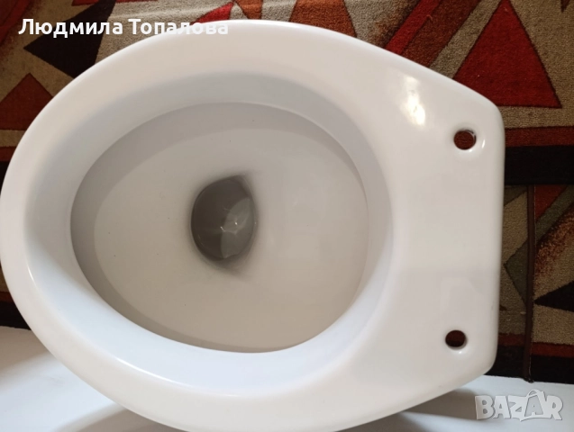 Продавам тоалетна с стенно казанче, снимка 8 - ВИК - 52492313