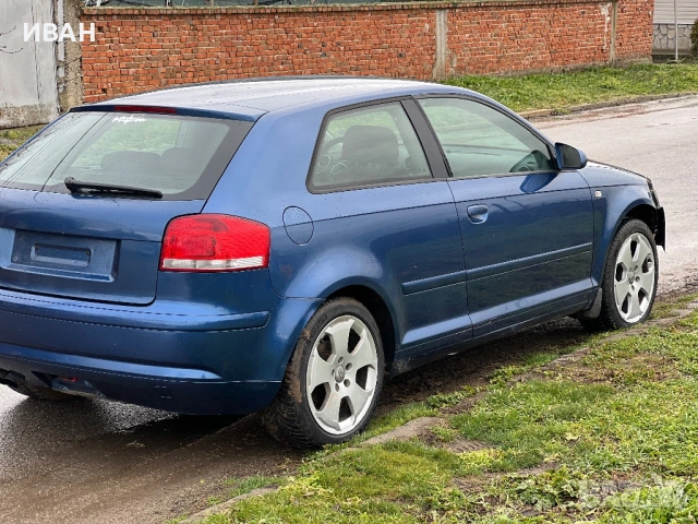 Audi a3 8P 1.9tdi 105кс НА ЧАСТИ, снимка 4 - Автомобили и джипове - 53343625