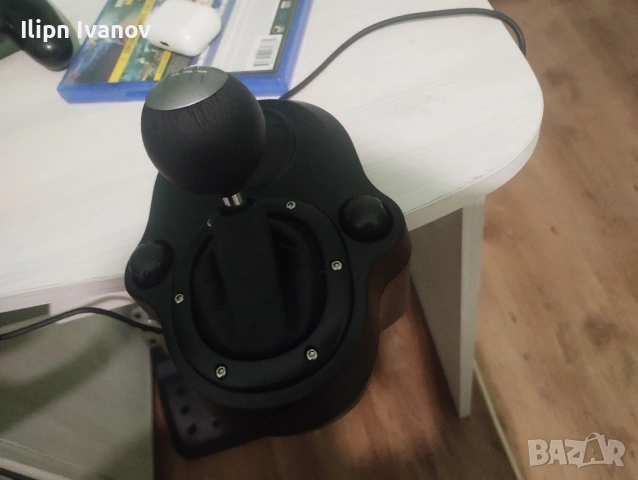 продавам волан logitech g29, снимка 3 - Геймърски - 54139638