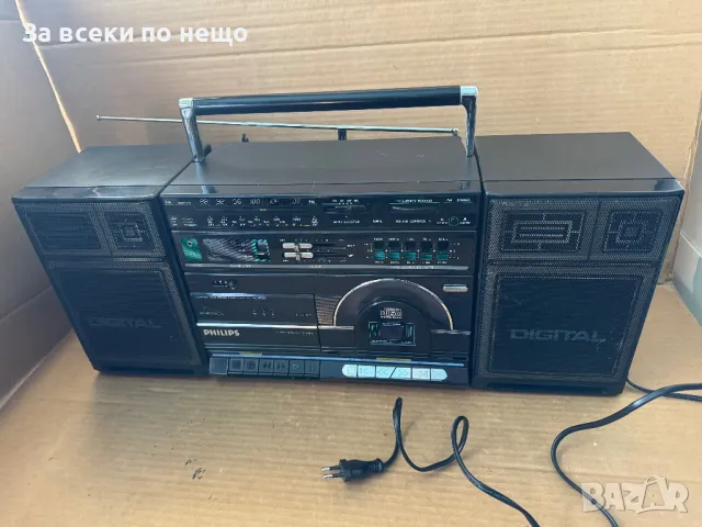 Аудио система Philips , касетофон и CD, снимка 1 - Аудиосистеми - 47638693