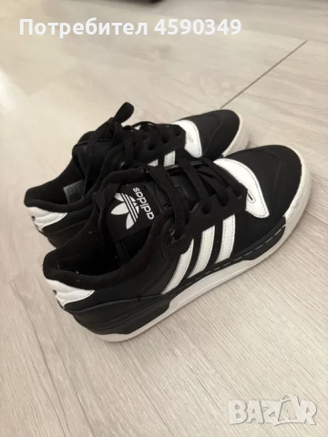 Adidas Shoes Обувки Маратонки, снимка 5 - Детски обувки - 51661275