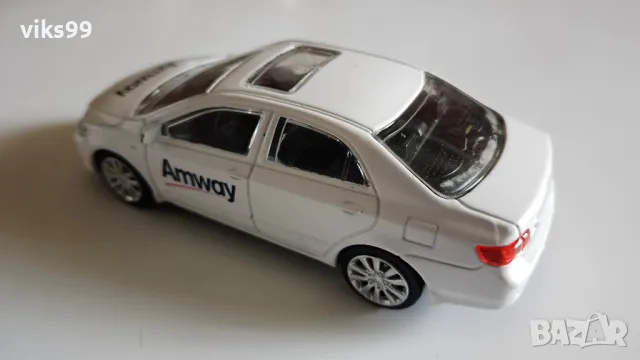 Метална количка Toyota Corolla Amway Rastar 1:43, снимка 2 - Колекции - 49465444