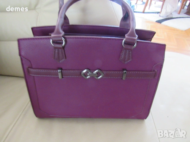 Нова лилава дамска чанта, снимка 4 - Чанти - 53967391