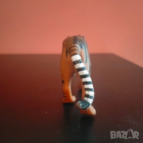 Колекционерска фигурка Schleich Tiger McDonalds Happy Meal Toy 2021 , снимка 3 - Колекции - 46798501