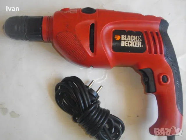 Английска електрическа ударна дрелка бормашина 700 вата BLACK DECKER със забележка по патронник, снимка 1 - Други инструменти - 46901222