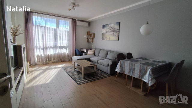 ПОД НАЕМ Прекрасен, просторен двустаен. Обзаведен. Затворен комплекс.