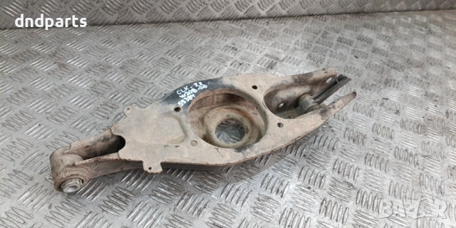 Носач Mercedes CLK W208 2000г.(заден десен)	