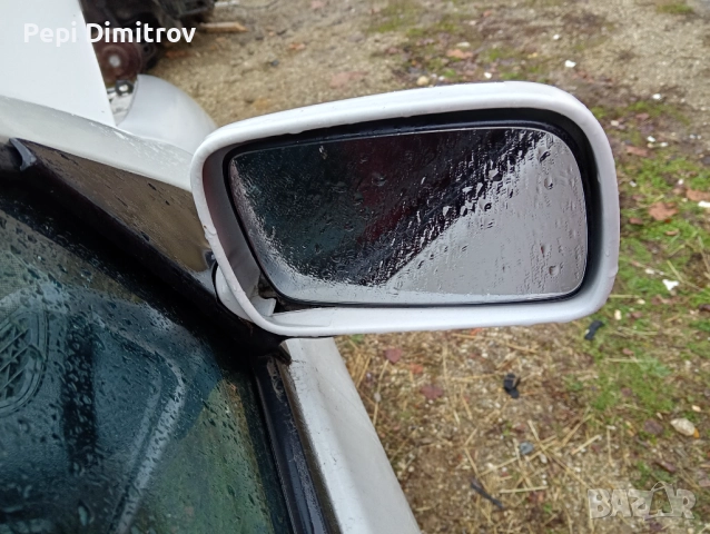 Дясно странично огледало Volkswagen Polo Hatchback II (10.1994 - 10.1999) Поло 6н1, снимка 2 - Части - 52895858