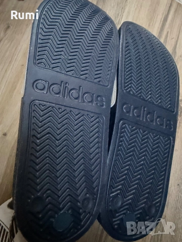 Чисто нови оригинални чехли adidas adilette ! 42,43 н, снимка 7 - Мъжки чехли - 52249402