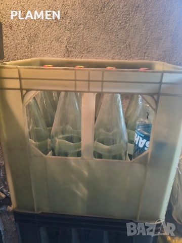 стъклени бутилки по 1 л.