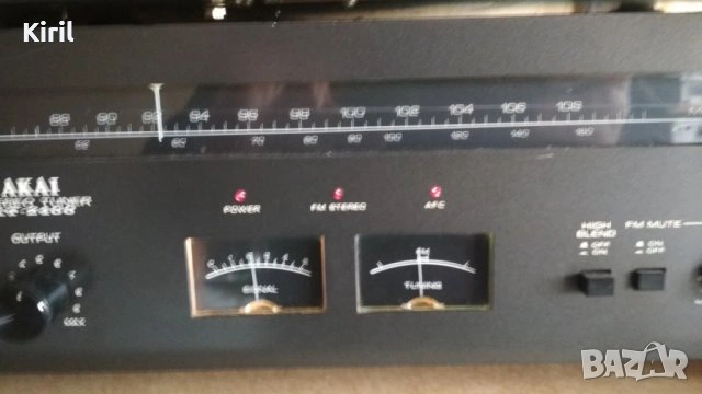 Тунер Akai AT-2400, снимка 4 - Аудиосистеми - 53031815