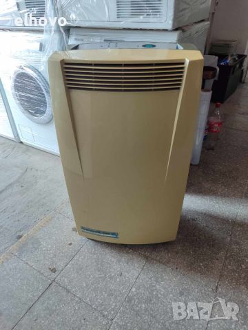 Мобилен климатик Delonghi NF170, снимка 2 - Климатици - 46667751