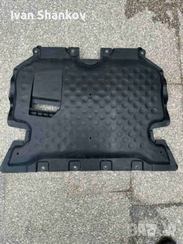 Кора под двигател Mercedes C ,GLC и др.