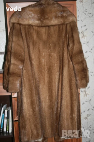 Бутиково палто от норка цели кожи ЗАПАЗЕНО!, снимка 4 - Палта, манта - 50446273