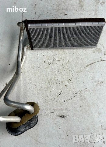 Радиатор парно Land Rover Range Rover sport LS320