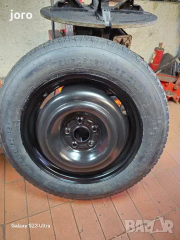 Патерица Toyota RAV4 5×114.3/60.1, снимка 1 - Гуми и джанти - 47249653