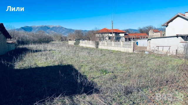 Продавам дворно място в Долно Сахране с ПУП, снимка 2 - Парцели - 53878439