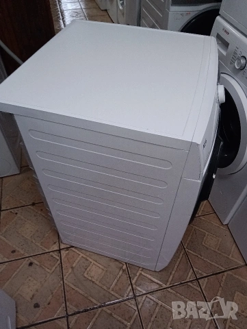 Като нова сушилня с термопомпа последен модел Аег Aeg Series 8000 A+++ 8кг 2 години гаранция!, снимка 2 - Сушилни - 53398578