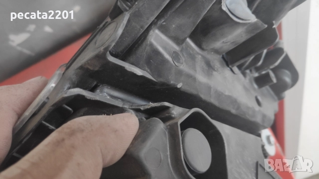 Продавам - оригинален десен Led фар за Toyota Corolla 2022 г със забележки, снимка 7 - Части - 51870521