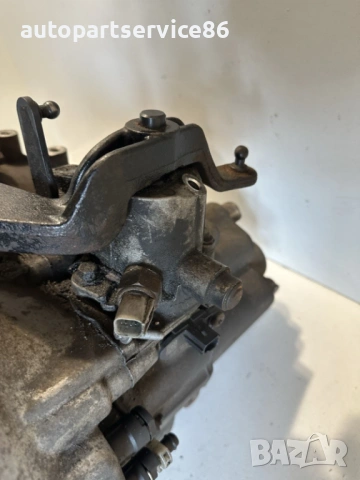 Механична скоростна кутия 6‑степенна за Volvo V40 1.6 D2 TDI 2014 г. – OEM #AV6R7002MH / P1285217, снимка 3 - Части - 53603933