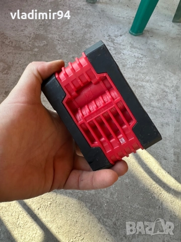 Bosch 8AH ProCore батерия, снимка 5 - Други инструменти - 52929172