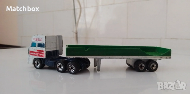 Matchbox  1/64, снимка 2 - Колекции - 51024524