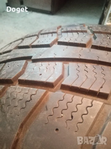 Зимна гума 255 /55 R18 