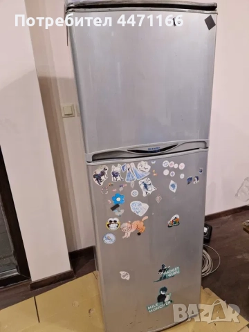 Хладилник SHARP, снимка 2 - Хладилници - 51829270