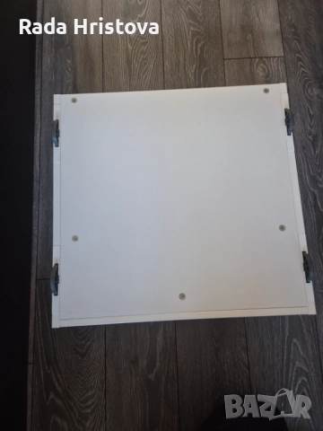 2 броя IKEA нощно шкафче FREDVANG с колелца, снимка 2 - Шкафове - 51949030