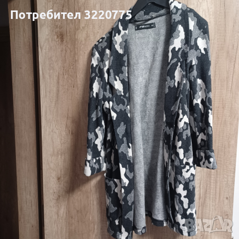 Сака/палта Zara, Stradivarius, New Yorker, размер s/xs  10 лв., снимка 6 - Палта, манта - 45062635