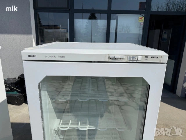 Минусова хладилна витрина Bosch 146см , снимка 6 - Витрини - 53744349