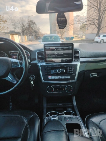 Мерцедес Мл 350 бензин АМГ пакет 2014г , снимка 6 - Автомобили и джипове - 53926842