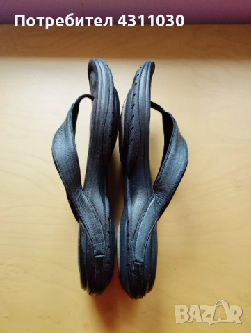 Кожени чехли Reebok  черни номер 40, снимка 6 - Чехли - 53416823