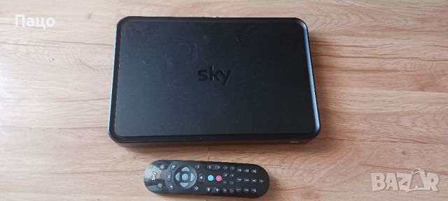 Sky Q SAT Receiver / Humax Sky+ Pro ESD-160S 4K UHD/, снимка 3 - Приемници и антени - 46070874