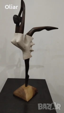 Прекрасна статуетка на балерина от дърво. , снимка 3 - Статуетки - 51291750