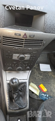 продавам Opel Astra H на части, снимка 6 - Автомобили и джипове - 52162730