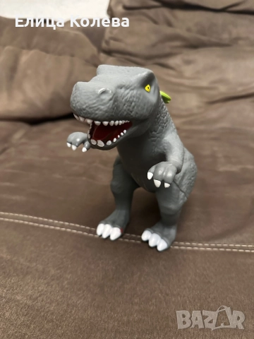 Несесер динозавър, снимка 4 - Раници - 52314176