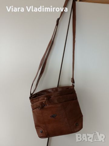 Дамска чанта кафява , снимка 1 - Подаръци за жени - 45116384
