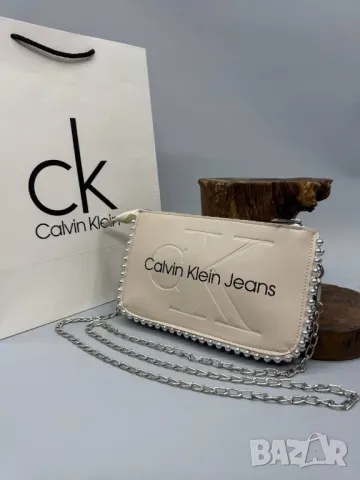 чанти Calvin Klein , снимка 5 - Чанти - 49116286