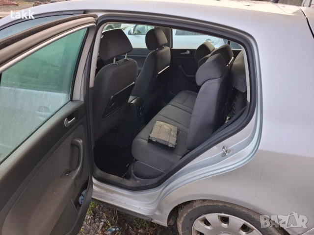 Golf 5 plus + на части 1.9 TDI 105кс голф 5 плюс, снимка 9 - Части - 52642506