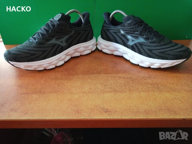 MIZUNO WAVE SKY 8 Номер 42 Стелка 27 см. 100% Оригинални Внос от Англия, снимка 3 - Маратонки - 50849642