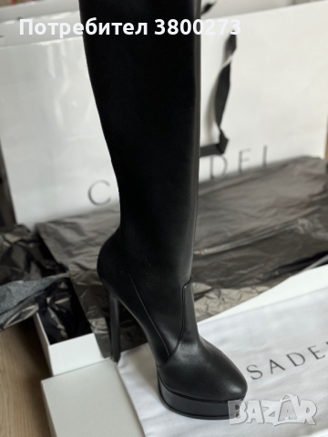 Чисто нови чизми Casadei, снимка 2 - Дамски обувки на ток - 45009658