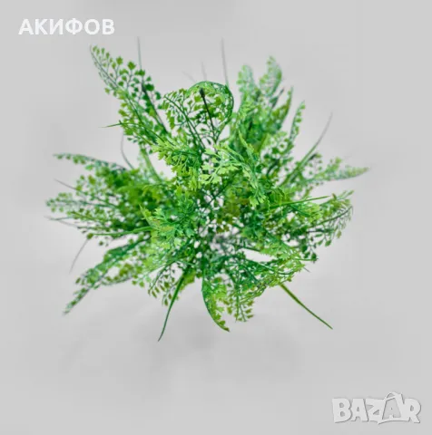 Изкуствена зелена аранжировка – Естествена свежест без поддръжка