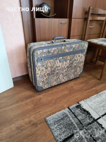 куфар от еко кожа и текстил за 10 евро, снимка 7 - Куфари - 54062492