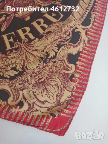 Дамски шал Gianfranco Ferre, снимка 2 - Шалове - 53859889