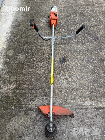 Бензинов тример Stihl, снимка 2 - Градинска техника - 53935193