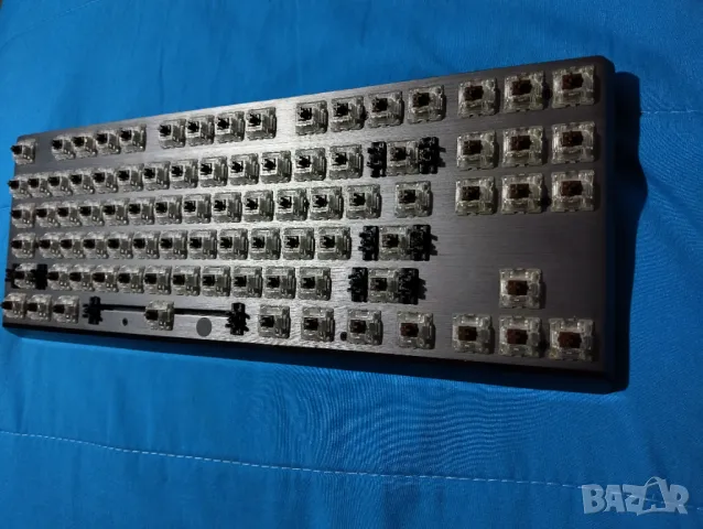 Клавиатура Cooler Master MK730 TKL, снимка 6 - Клавиатури и мишки - 46875541