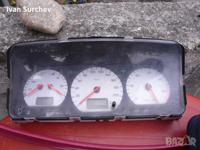 КИЛОМЕТРАЖ ПАССАТ Б-3 ЕЛЕКТРИЧЕСКИ 1994 ГОДИНА, снимка 4 - Части - 51378072