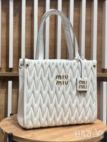 чанти Miu Miu , снимка 6 - Чанти - 50684821